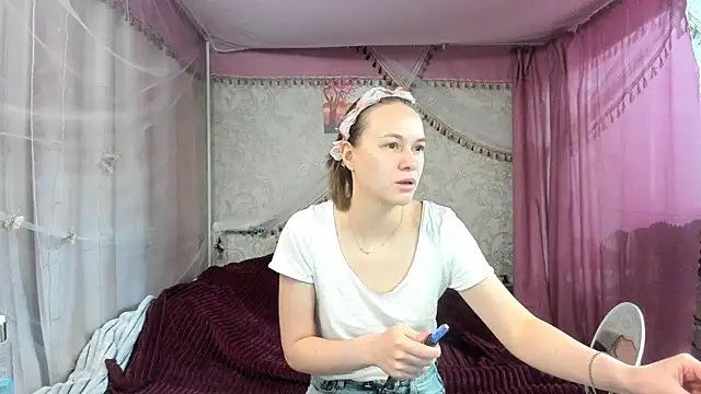Snapshot of leila_bambi_ chatting on 04-29-26, 05:52 leila bambi online show from 04-29-26, 05:52