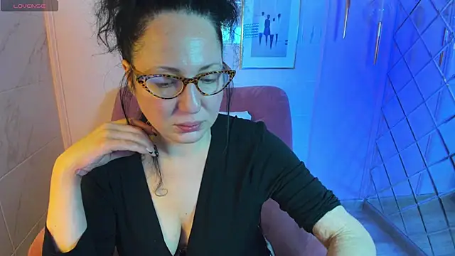 Anita Muse online show from 12-28-24, 05:25