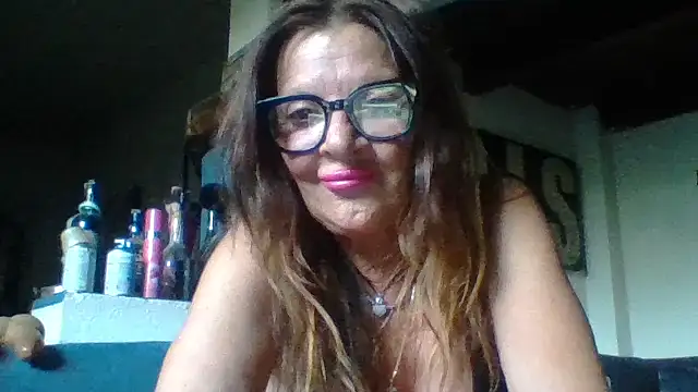 Snapshot of gildamilf chatting on 07-21-26, 06:10 gildamilf online show from 07-21-26, 06:10