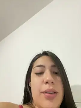 Snapshot of Latina_vanessa chatting on 09-24-25, 01:20 Latina vanessa online show from 09-24-25, 01:20