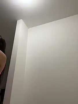 Snapshot of Latina_vanessa chatting on 11-24-25, 02:11 Latina vanessa online show from 11-24-25, 02:11