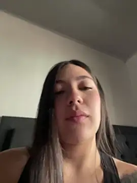 Snapshot of Latina_vanessa chatting on 02-23-26, 01:08 Latina vanessa online show from 02-23-26, 01:08