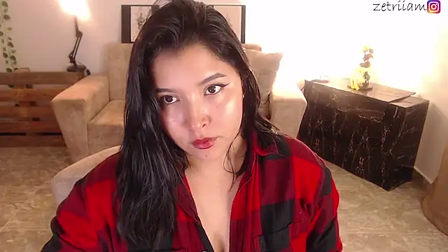 Zetrionn online show from 12-20-25, 03:02