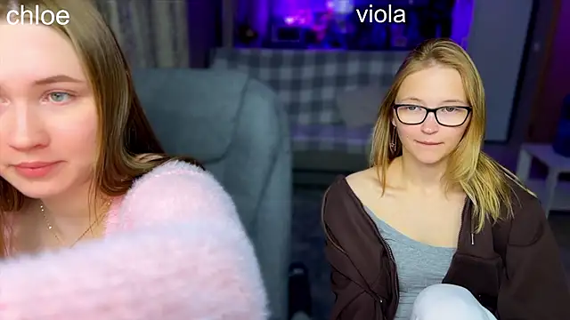 ChloeMillerMeow online show from 10-06-25, 07:44