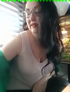 CamilleDesire online show from 03-04-25, 05:13