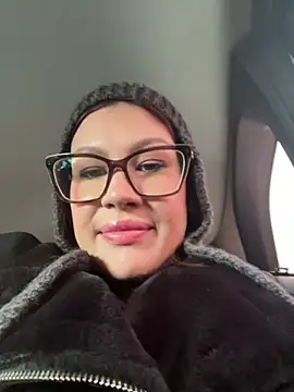 RinaCat online show from 01-28-25, 05:22