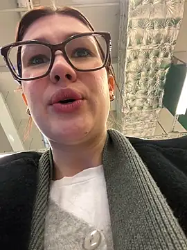 RinaCat online show from 02-13-25, 08:17