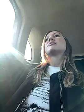 RinaCat online show from 09-19-25, 05:20