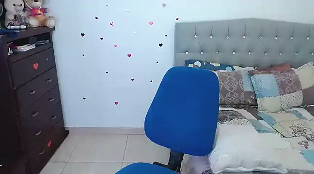 Georgina Copper online show from 02-17-25, 02:37