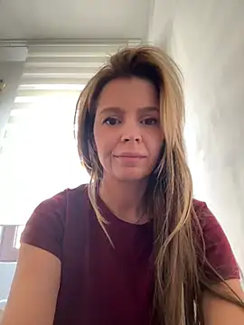 Snapshot of EvaDiamondXX chatting on 03-10-25, 01:54 EvaDiamondXX online show from 03-10-25, 01:54