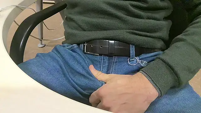 alessandroman2114 online show from 01-13-26, 05:18