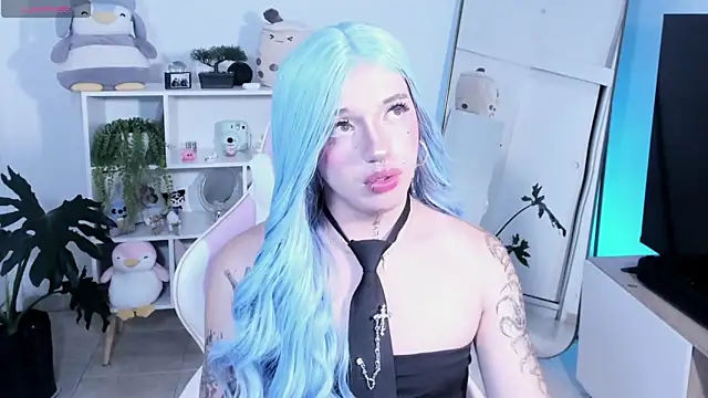 KloeKing   online show from 04-15-26, 06:09