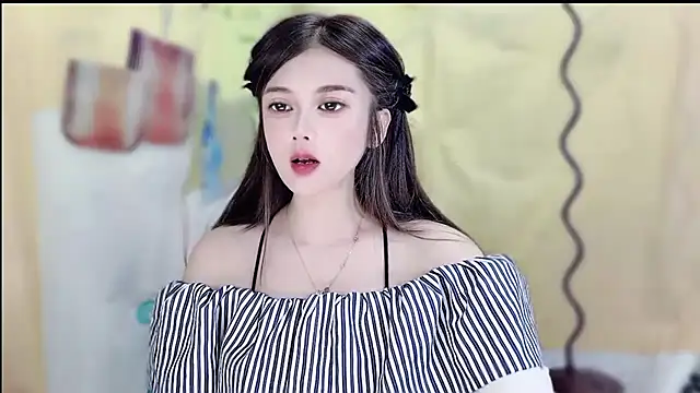 VIWVI online show from 04-12-26, 05:45