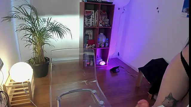 droolingdollfacee online show from 04-19-26, 09:06