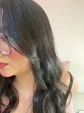 montmariana online show from 02-05-26, 01:43