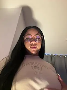 ashley Tompson1 online show from 02-16-26, 11:28