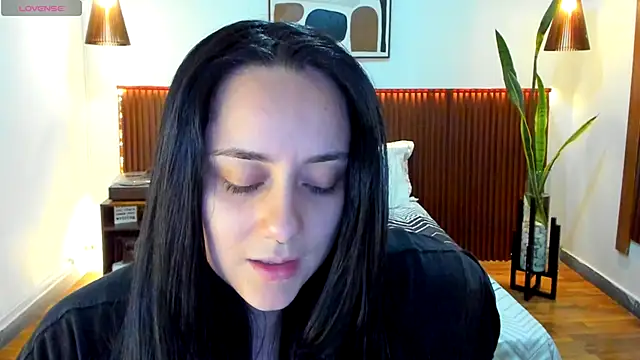 KatherineBond online show from 11-13-25, 07:13