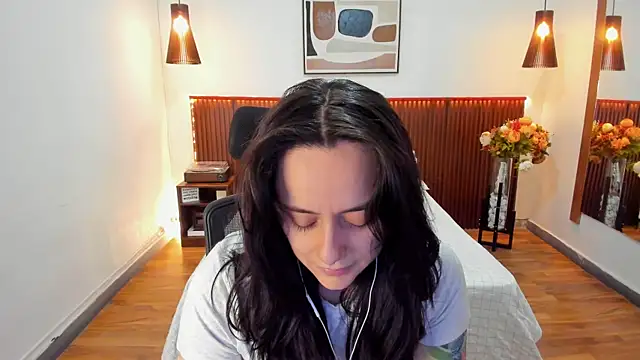 KatherineBond online show from 07-04-26, 03:40