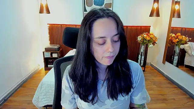 KatherineBond online show from 07-11-26, 04:21