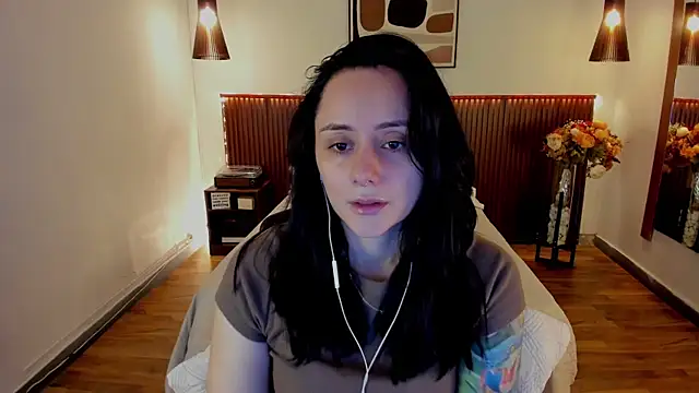 KatherineBond online show from 07-27-26, 04:58
