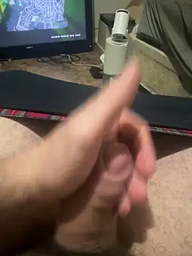 Snapshot of deleware806 chatting on 12-14-25, 09:36 deleware806 online show from 12-14-25, 09:36