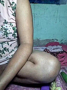 Snapshot of Priya_Bong chatting on 01-17-26, 04:28 Priya Bong online show from 01-17-26, 04:28