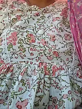 Snapshot of Priya_Bong chatting on 02-09-26, 05:11 Priya Bong online show from 02-09-26, 05:11