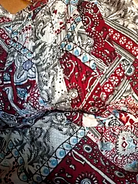 Snapshot of Priya_Bong chatting on 02-26-26, 06:34 Priya Bong online show from 02-26-26, 06:34