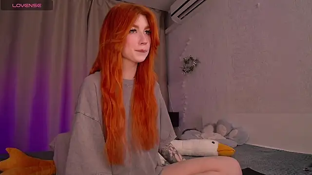 Snapshot of Evaa_Moonn_ chatting on 01-22-25, 08:18 Evaa Moonn  online show from 01-22-25, 08:18