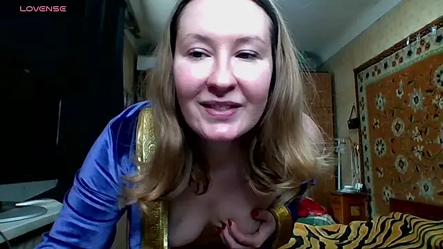 AnnaXLovers online show from 02-28-25, 09:36