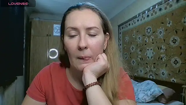 AnnaXLovers online show from 06-11-26, 08:34