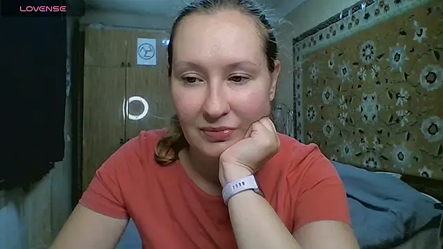 AnnaXLovers online show from 07-06-26, 12:13