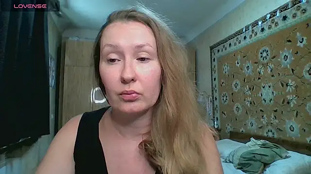 AnnaXLovers online show from 07-13-26, 01:14