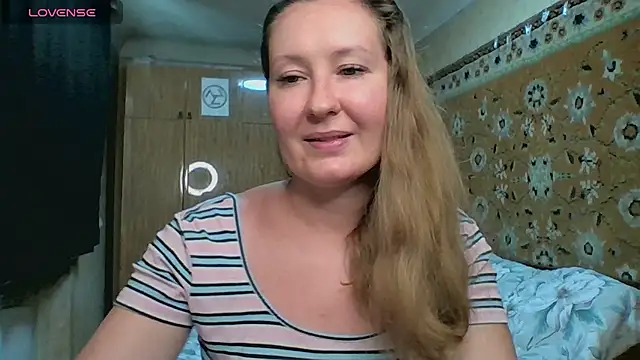 AnnaXLovers online show from 07-26-26, 10:44