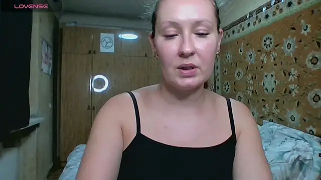 AnnaXLovers online show from 08-04-26, 01:36