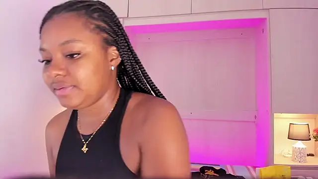 tamaraa smiith online show from 03-06-25, 01:46