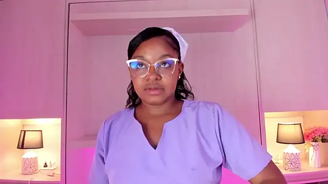 tamaraa smiith online show from 11-29-25, 07:39