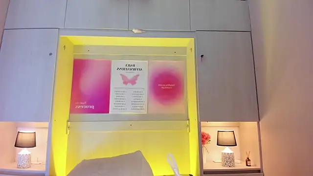 tamaraa smiith online show from 04-17-26, 07:39