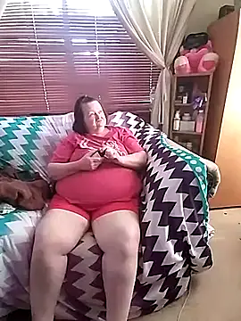Snapshot of Bayou_Woman68 chatting on 06-23-26, 09:35 Bayou Woman68 online show from 06-23-26, 09:35