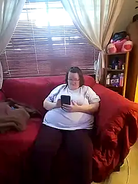 Snapshot of Bayou_Woman68 chatting on 06-24-26, 01:32 Bayou Woman68 online show from 06-24-26, 01:32