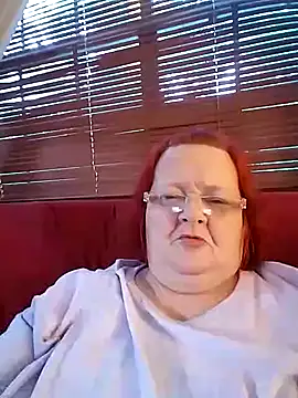 Snapshot of Bayou_Woman68 chatting on 07-01-26, 12:34 Bayou Woman68 online show from 07-01-26, 12:34