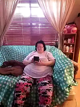 Snapshot of Bayou_Woman68 chatting on 07-18-26, 03:16 Bayou Woman68 online show from 07-18-26, 03:16