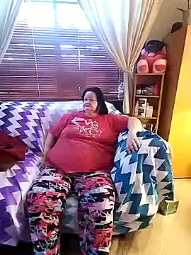Snapshot of Bayou_Woman68 chatting on 07-28-26, 01:10 Bayou Woman68 online show from 07-28-26, 01:10