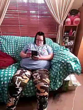 Snapshot of Bayou_Woman68 chatting on 08-02-26, 09:35 Bayou Woman68 online show from 08-02-26, 09:35