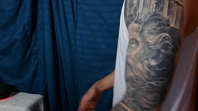 Kenner fox77 online show from 12-26-24, 01:29