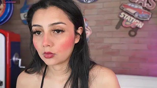 Snapshot of miss_lizith chatting on 06-16-26, 11:02 miss lizith online show from 06-16-26, 11:02