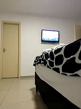 HAchicko  online show from 10-01-25, 11:11