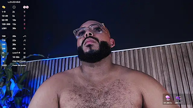 Snapshot of DilanJonnes_ chatting on 01-31-25, 01:43 DilanJonnes online show from 01-31-25, 01:43