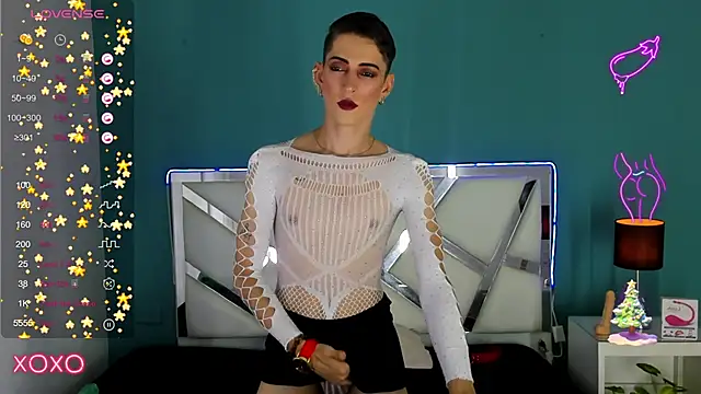 Snapshot of dominic_thailor chatting on 12-17-24, 05:04 dominic thailor online show from 12-17-24, 05:04