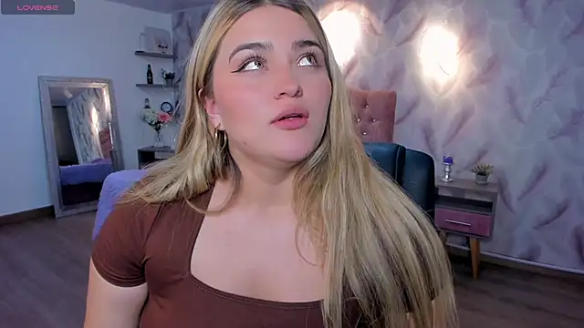 cattaleya    online show from 03-03-26, 03:34